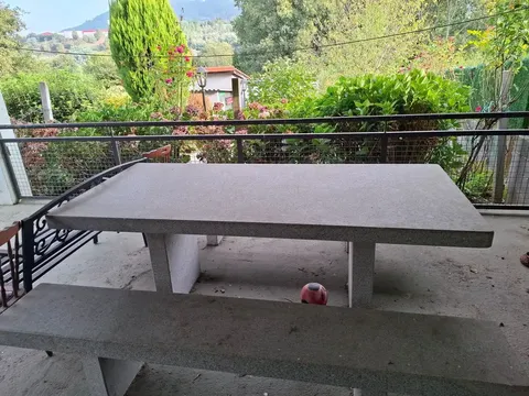 Casa de 160 m² a Toén