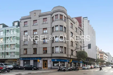 Appartamento 136 m² a Gijón / Xixón