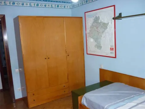 Pis de 115 m² a Pamplona