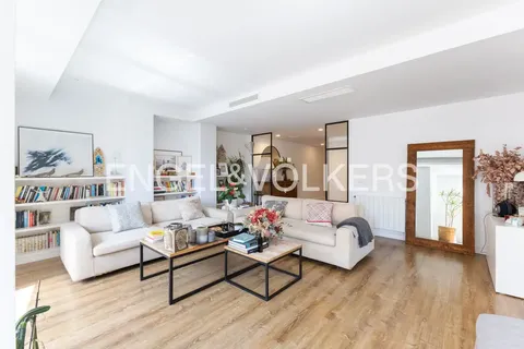 Pis de 275 m² a València