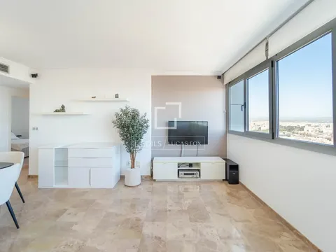 Pis de 131 m² a València
