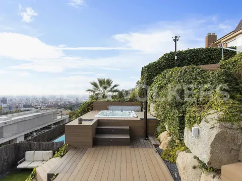 Будинок 440 м² у Esplugues de Llobregat