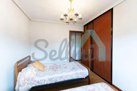 Wohnung 119 m² in Oviedo
