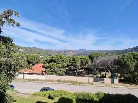 Квартира 68 м² у San Martín de Valdeiglesias