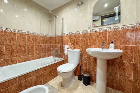 Квартира 98 м² в Torrevieja