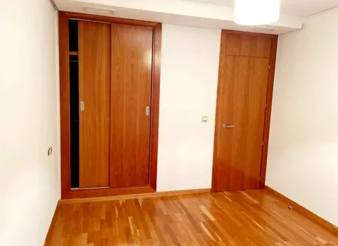Piso de 160 m² en Granada