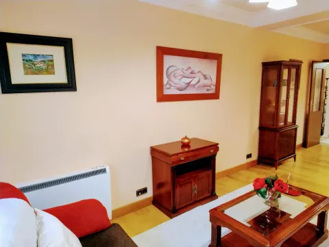 Pis de 104 m² a Santiago de Compostel·la