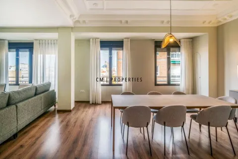Pis de 173 m² a València