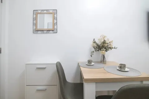 Chambre à louer, Valence