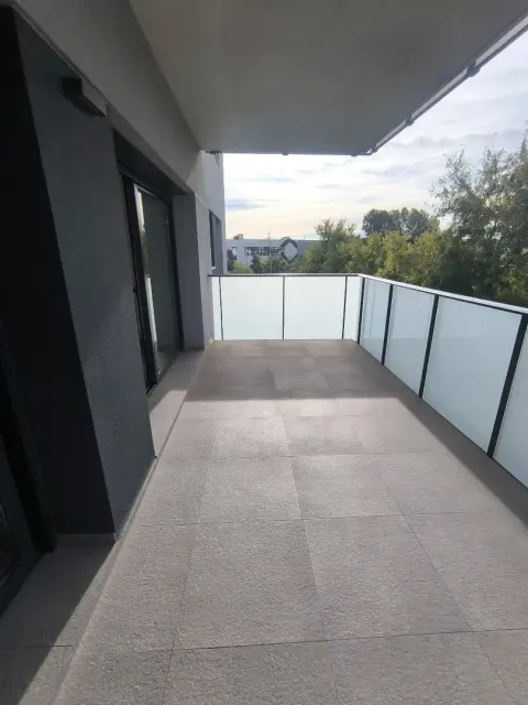 Pis de 100 m² a Vilablareix (3/38)
