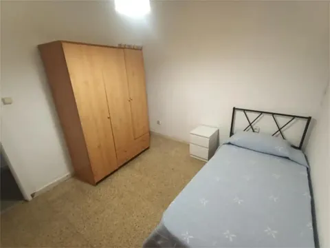Pis de 100 m² a Granada