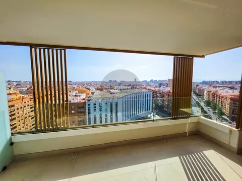 Pis de 85 m² a València