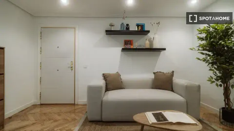 Zimmer zur Miete, Madrid