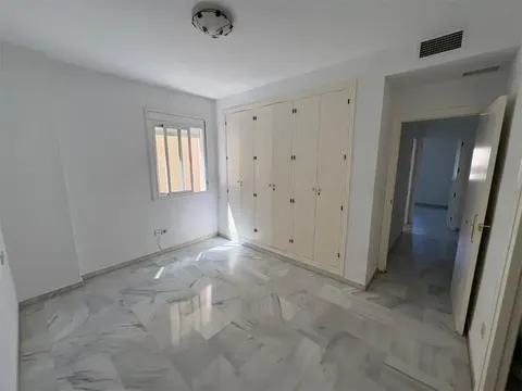 Pis de 107 m² a Tomares