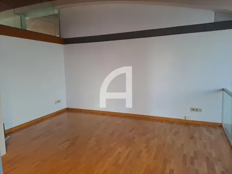 Pis de 81 m² a Terrassa
