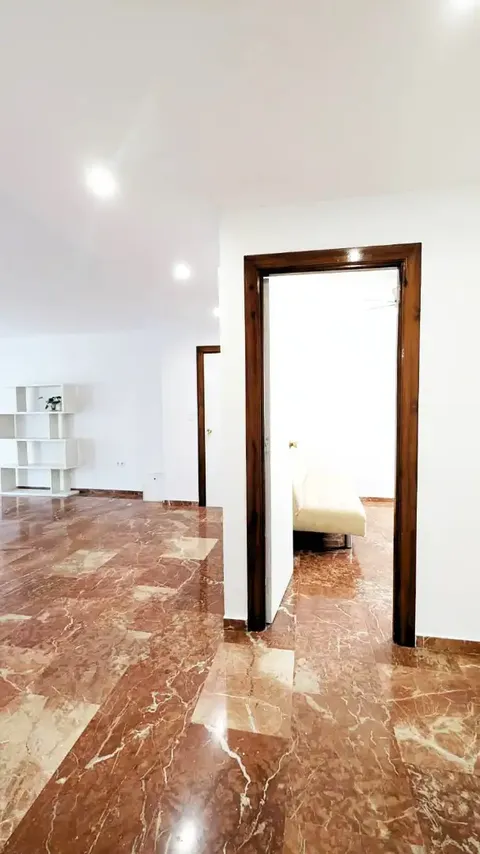 Wohnung 150 m² in Granada