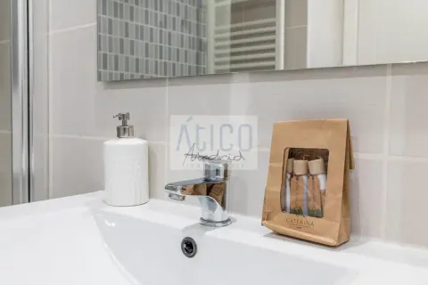Appartamento 115 m² a Madrid