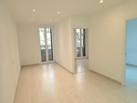 Квартира 56 м² в Барселоне