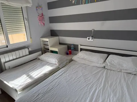 Pis de 80 m² a Los Montesinos