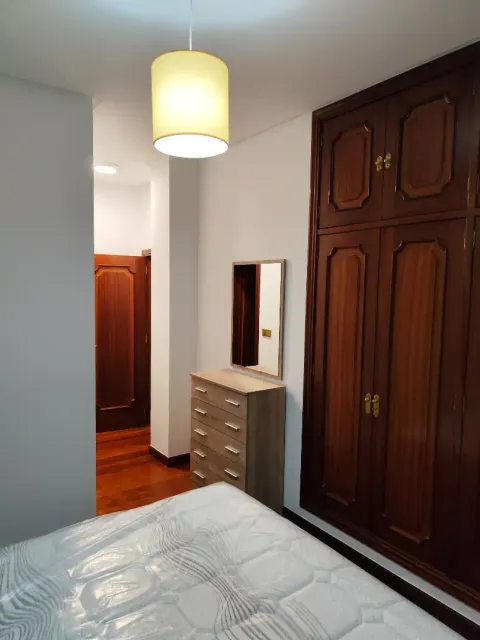 Pis de 82 m² a Ourense