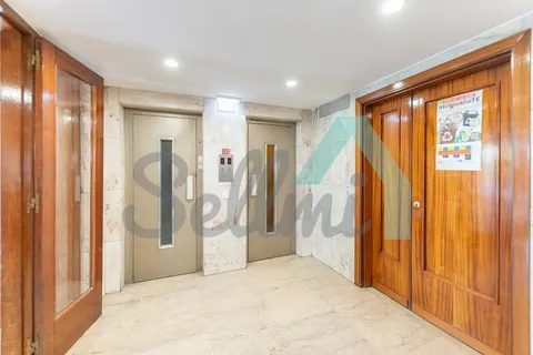 Pis de 95 m² a Oviedo