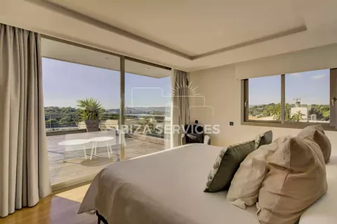 Haus 250 m² in Santa Eulària des Riu