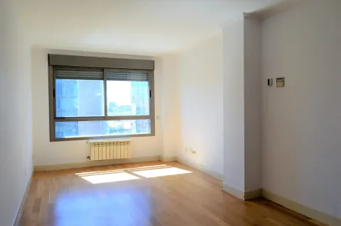 Appartamento 99 m² a Madrid