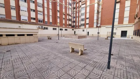 Pis de 75 m² a Còrdova