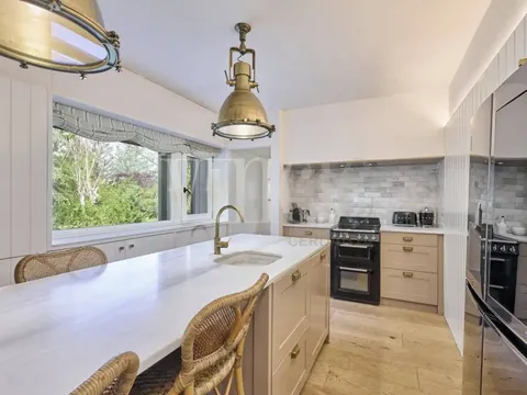 Casa de 230 m² en Prats i Sansor