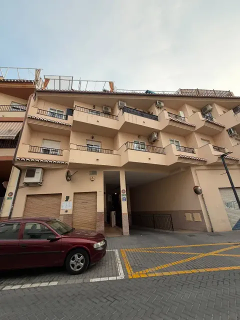 Piso de 100 m² en Maracena