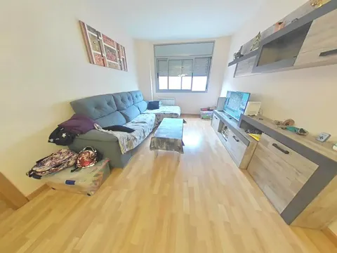 Pis de 80 m² a Terrassa