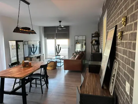 Piso de 150 m² en Sevilla