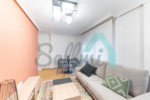 Pis de 83 m² a Oviedo