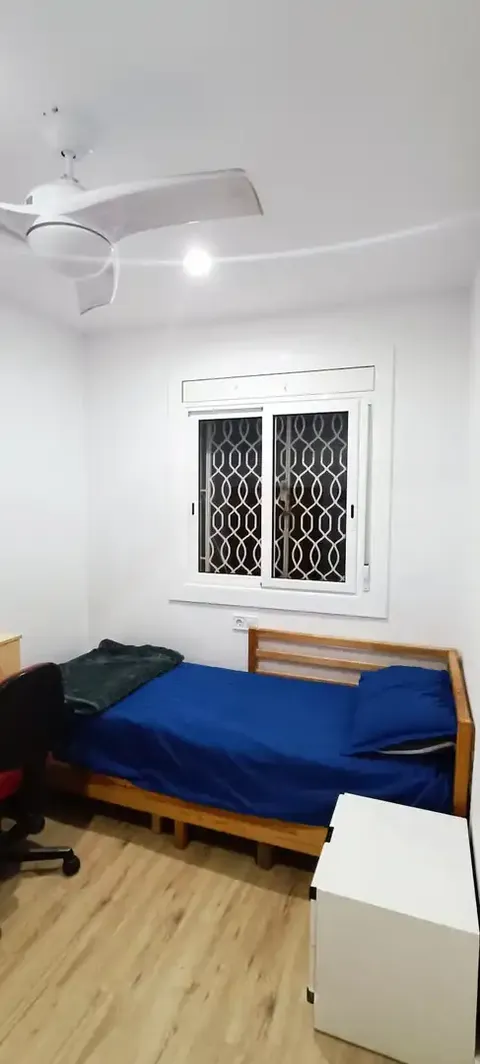 Habitación en alquiler, Hospitalet de Llobregat (2/10)