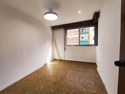 Pis de 75 m² a València
