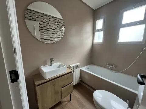 Pis de 70 m² a Logronyo