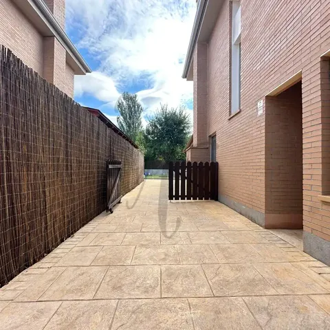 Maison 217 m² à Talamanca de Jarama