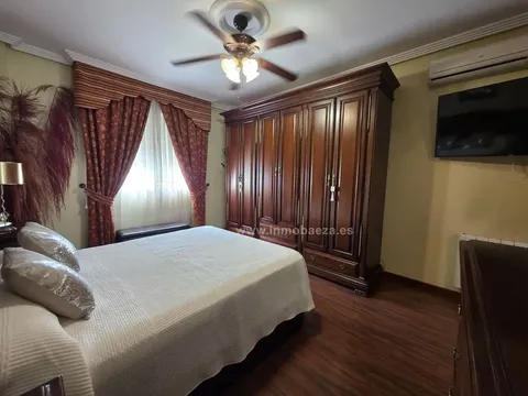 Casa de 150 m² a Baeza