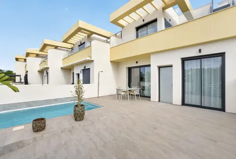 Casa de 210 m² a Rojals