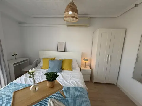 Habitació de lloguer, Alacant