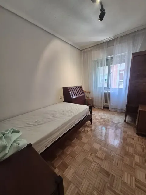 Pis de 110 m² a Àvila