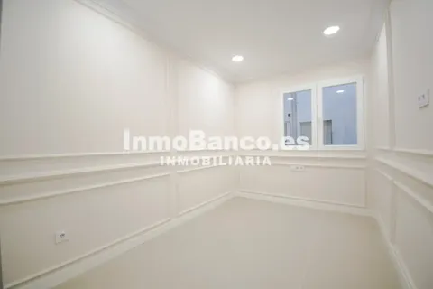 Pis de 193 m² a València