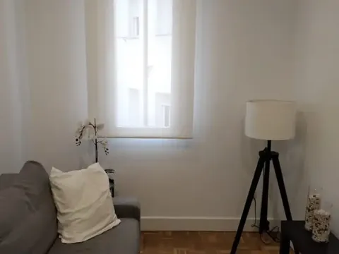 Wohnung 77 m² in Madrid
