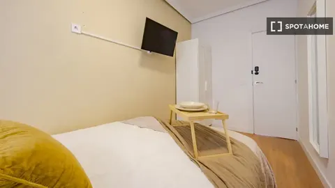 Habitació de lloguer, Madrid
