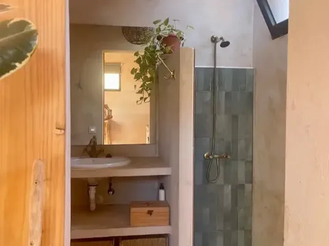 House 28 m² in Antigua