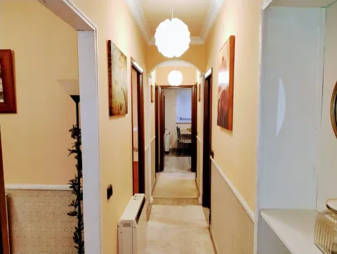 Pis de 104 m² a Santiago de Compostel·la