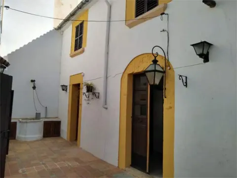 Casa de 380 m² en Puigpuñent
