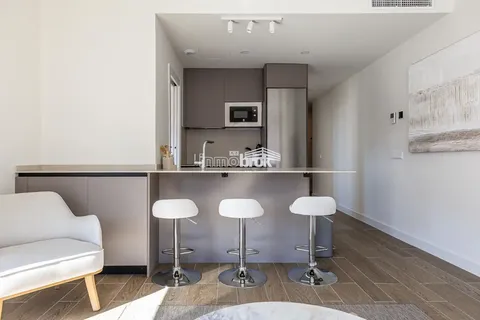 Wohnung 72 m² in Madrid