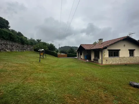 House 152 m² in Ribadesella/Ribeseya