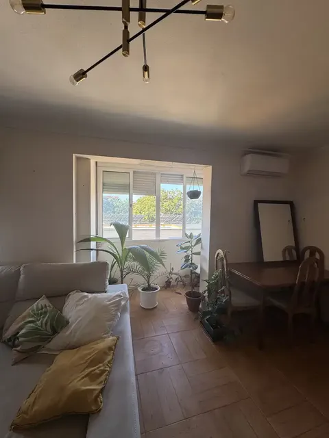 Wohnung 60 m² in Sevilla